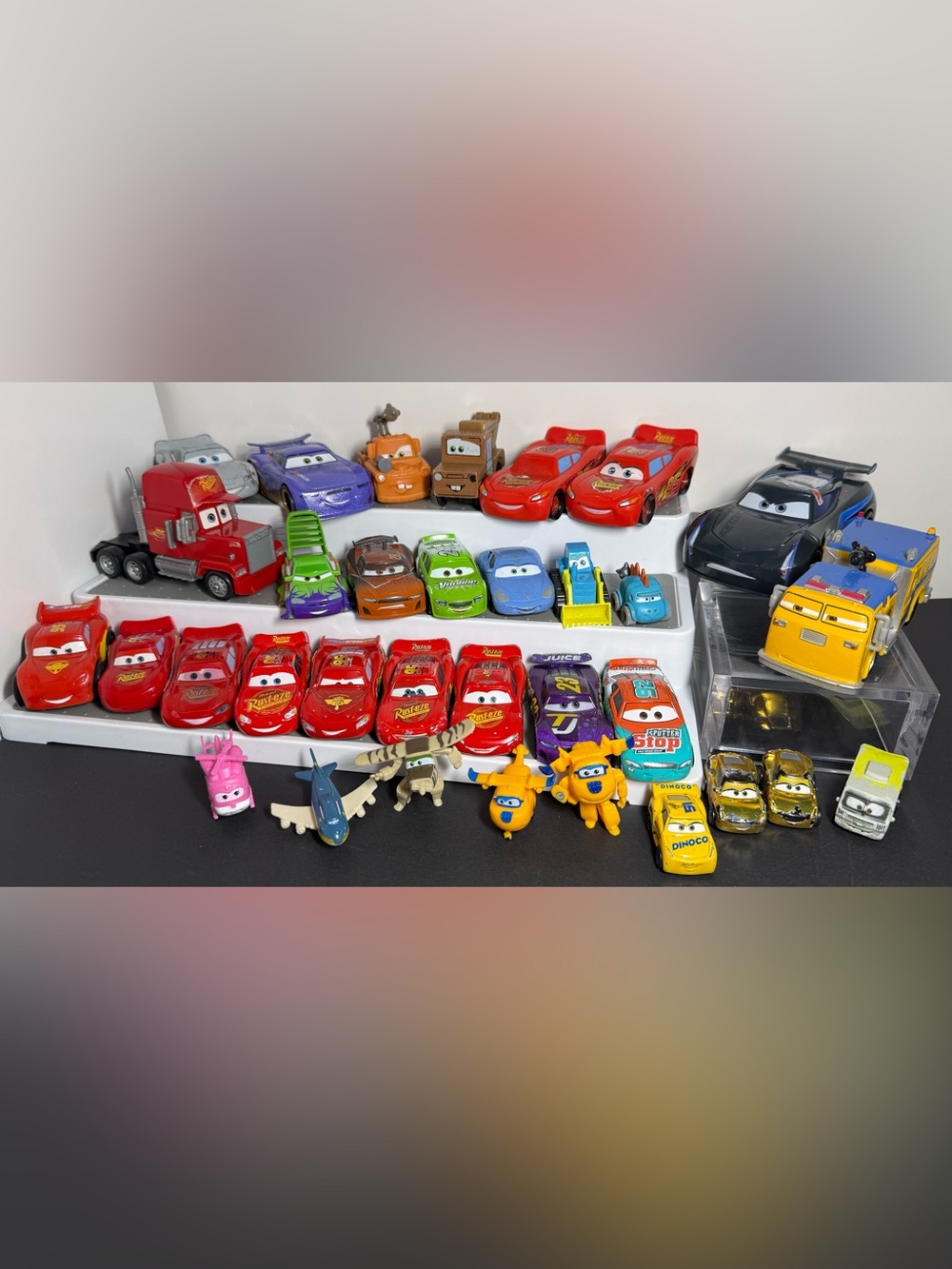 Disney Pixar Cars Toy Lot - 33pc Diecast Collection Lightning McQueen